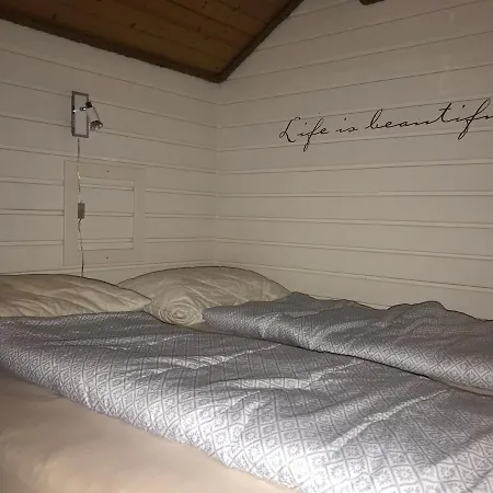Waterfront Twin Holiday home Stamsund